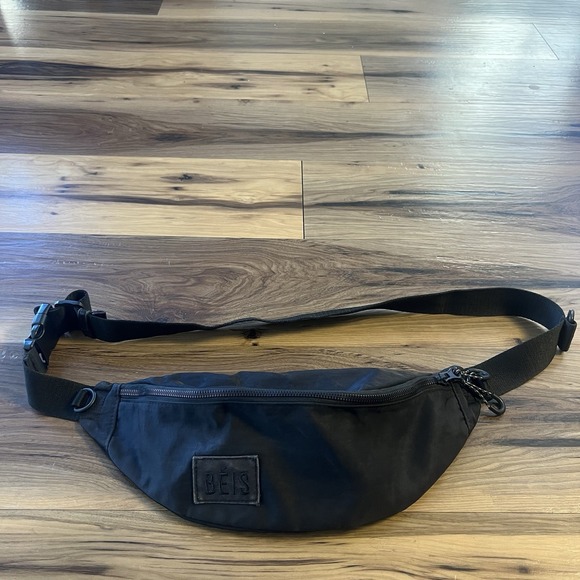 BEIS Handbags - BEIS The Sport Pack Fanny Pack Black Belt Bag Crossbody Purse Hiking Patch